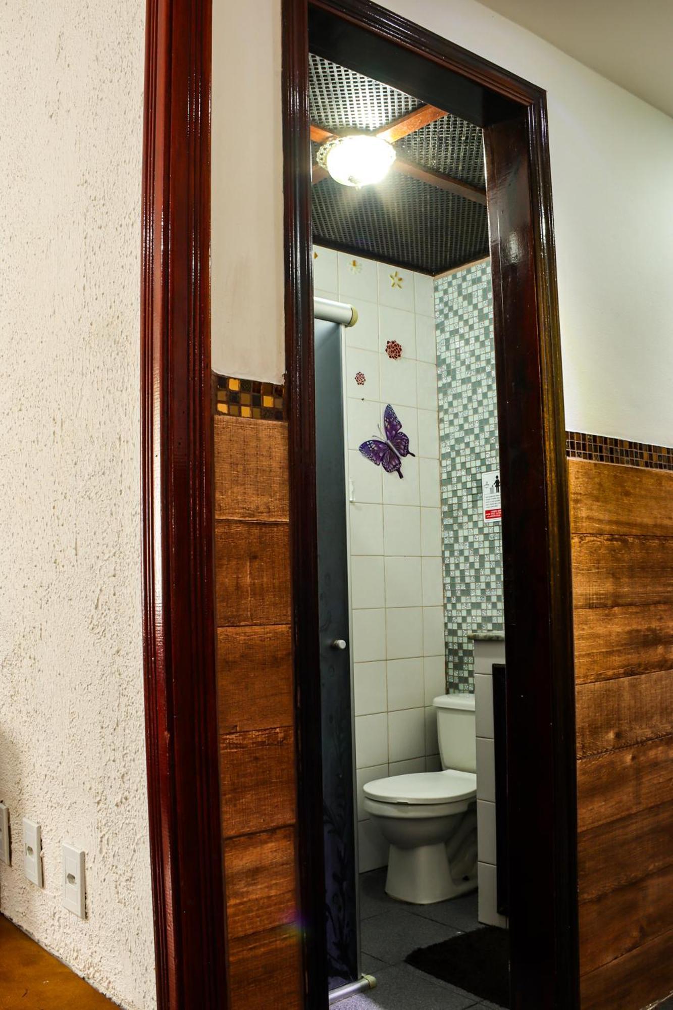 Recanto Da Arvore Suites E Cafe Арраял-ду-Кабу Экстерьер фото